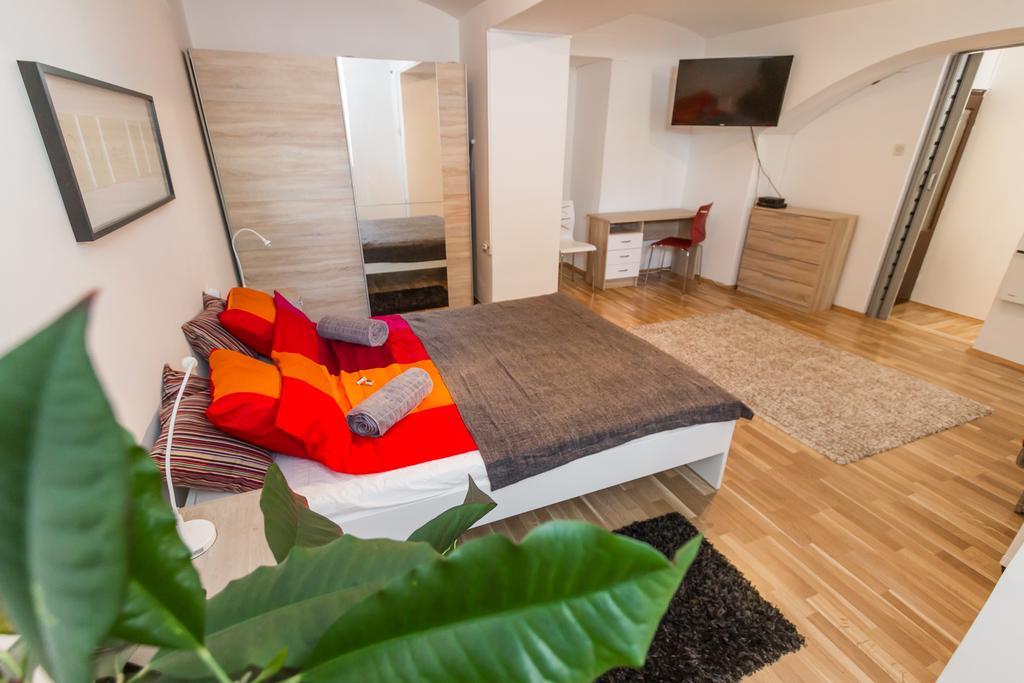 Apartment At Pavilion Zágráb Kültér fotó