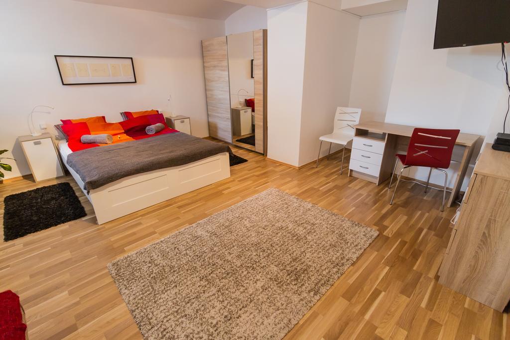 Apartment At Pavilion Zágráb Kültér fotó